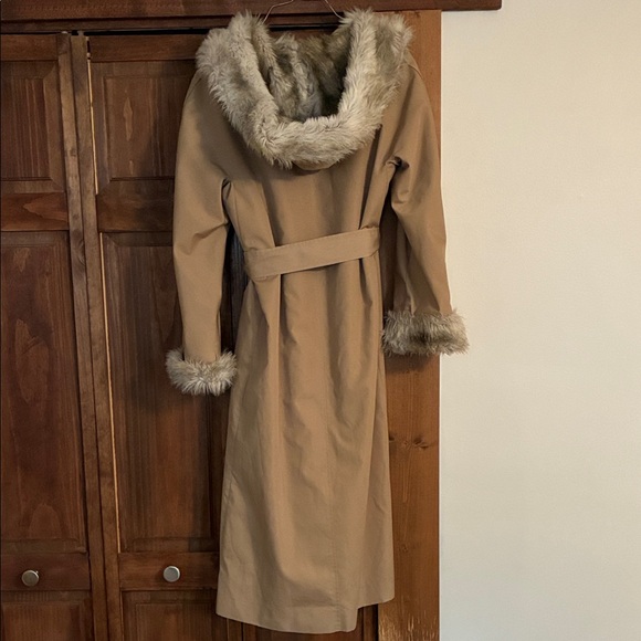 Vintage Antique Long Tan Coat with Fur Trim Size Small - Picture 9 of 11